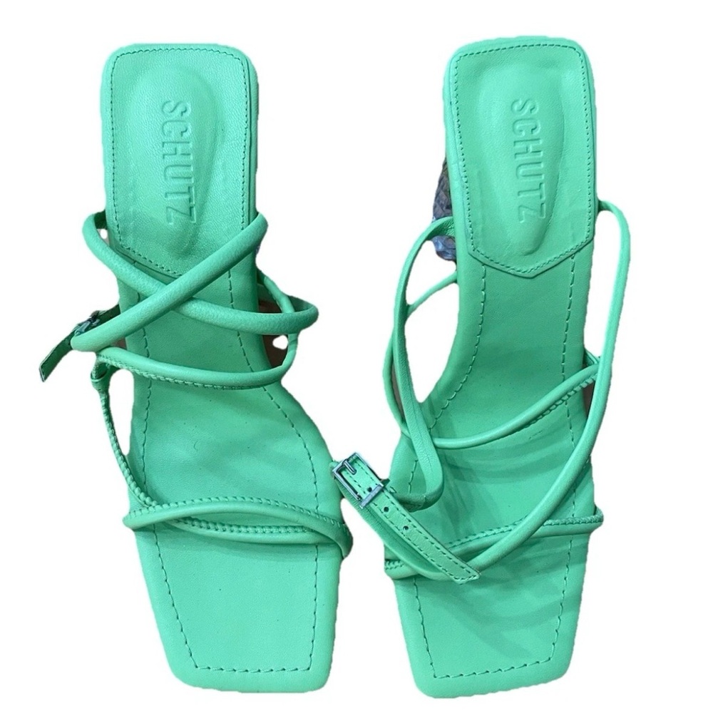 Schutz Lime Green Leather Buckle
Ankle Strap Acrylic Block Heel
Sandal Size 7.5